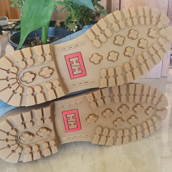 Helly Hansen VEGA Nubuck Leather Water Resistant Boots + BOC VEGAN Suede CLOGS - Picture 9 of 10